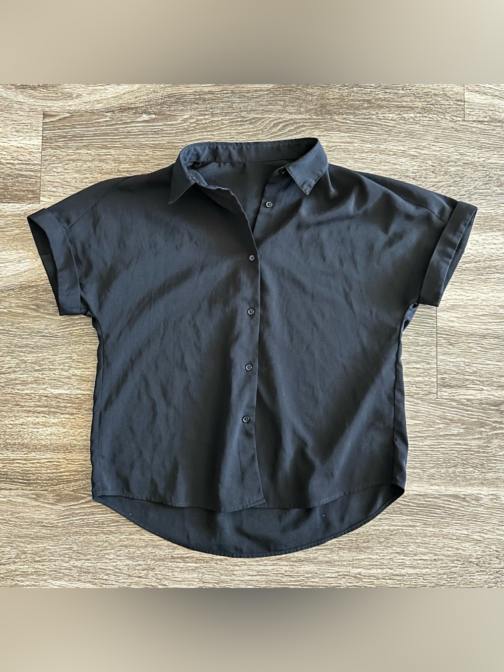 GU Short Sleeve Button Front Collared Blouse Top Black Size Small